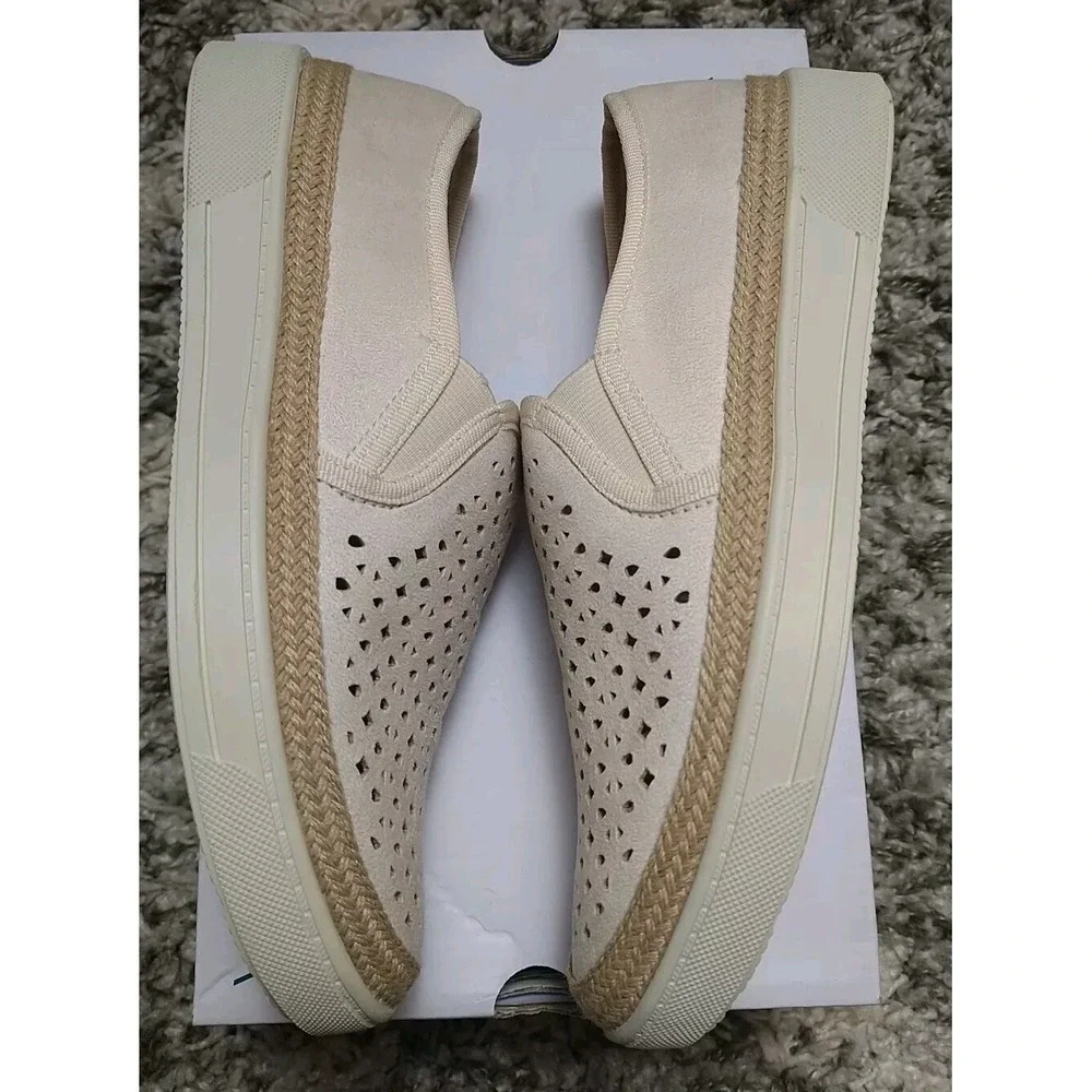 Women's Sonoma Vitalize Ortholite Erase white Slip On Shoe Size 7